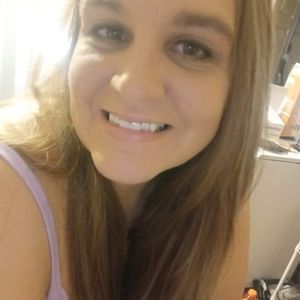 Meet your Posher, Valerie